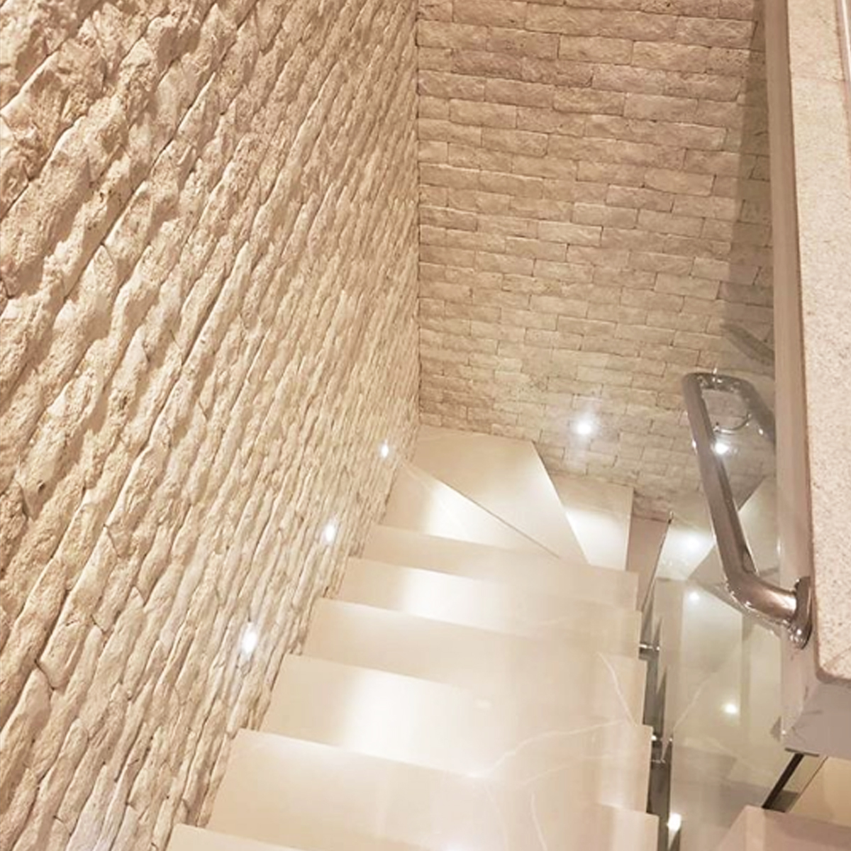 Travertino Tijolo Rockface